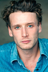 picture of actor Jordan Mooney