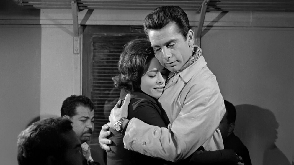 Faten Hamama y Saleh Selim en The Open Door