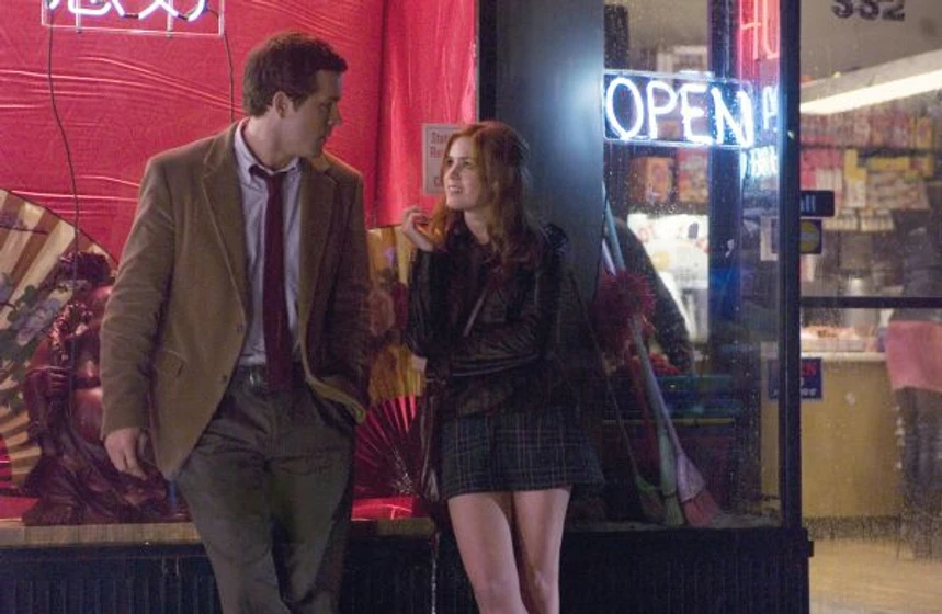 Isla Fisher y Ryan Reynolds en definitivamente-quizas