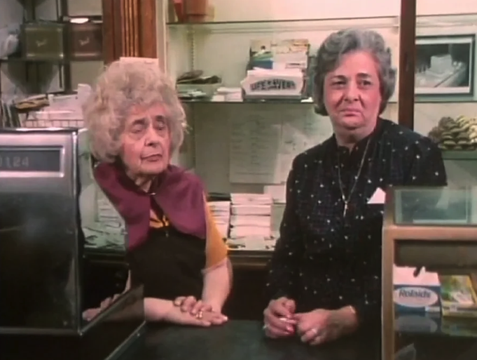 Imagen de Fine Food, Fine Pastries, Open 6 to 9