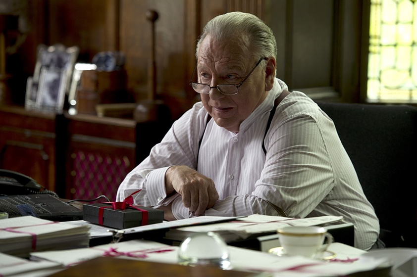 Kenneth Cranham en Circuito cerrado (2013/I)
