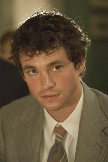 Hugh Dancy en El Atardecer