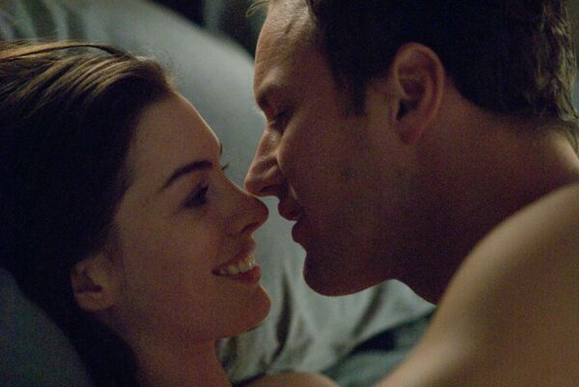 Anne Hathaway y Patrick Wilson [I] en Passengers