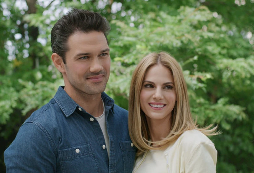 Kelly Kruger y Ryan Paevey en la-novia-de-mi-mejor-amigo