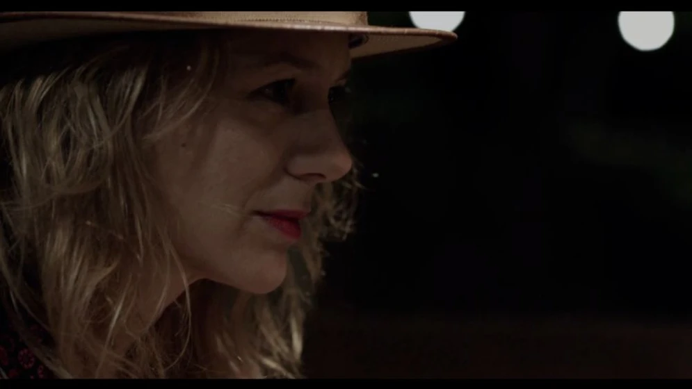 Emma Suárez en falling-2016