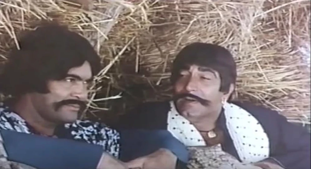 Mustafa Qureshi y Sultan Rahi en maula-jatt