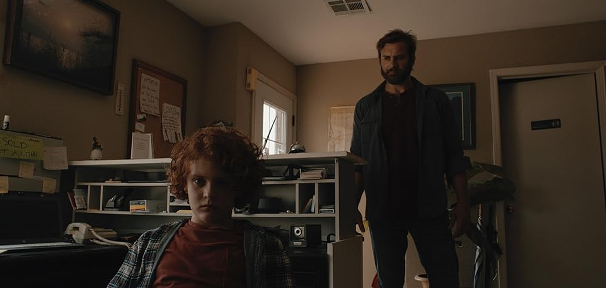 Clive Standen y Mason Wells en possessions-2024