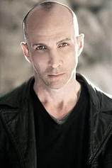 picture of actor Michael Rogers