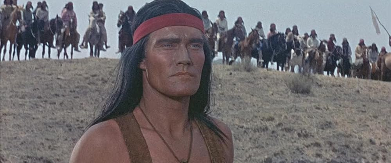 Chuck Connors en Gerónimo