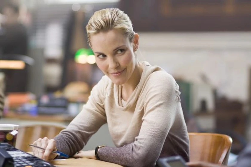 Leslie Bibb en un-ciudadano-ejemplar