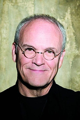 photo of person Ian Thomas