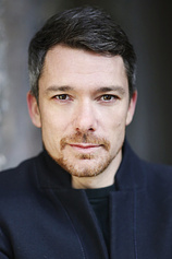 picture of actor Ben McKay