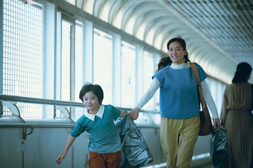 Haruka Ayase y Kuwaki Rimu en kakeru-sheep-in-the-box
