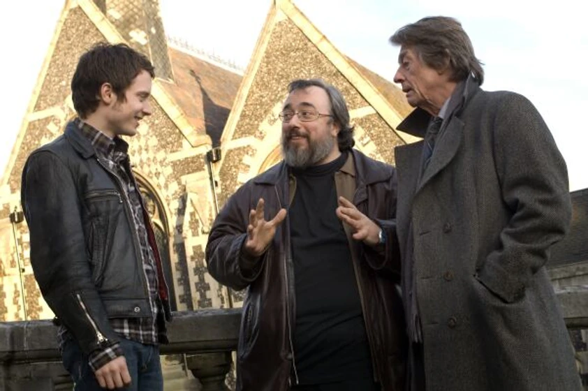 Álex de la Iglesia, John Hurt y Elijah Wood en Los crímenes de Oxford