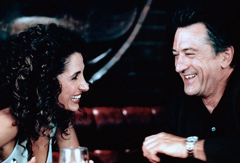 Robert De Niro y Melina Kanakaredes en 15 Minutos