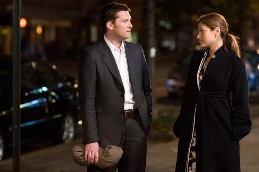 Eva Mendes y Sam Worthington en Solo una noche