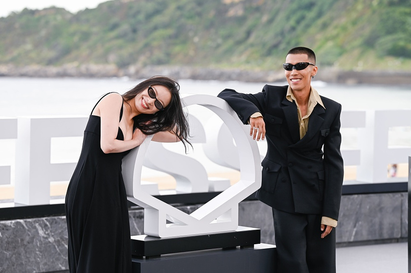 Ni Ni y Zhou You en Bound in Heaven (Festival de San Sebastián. Septiembre 2024)