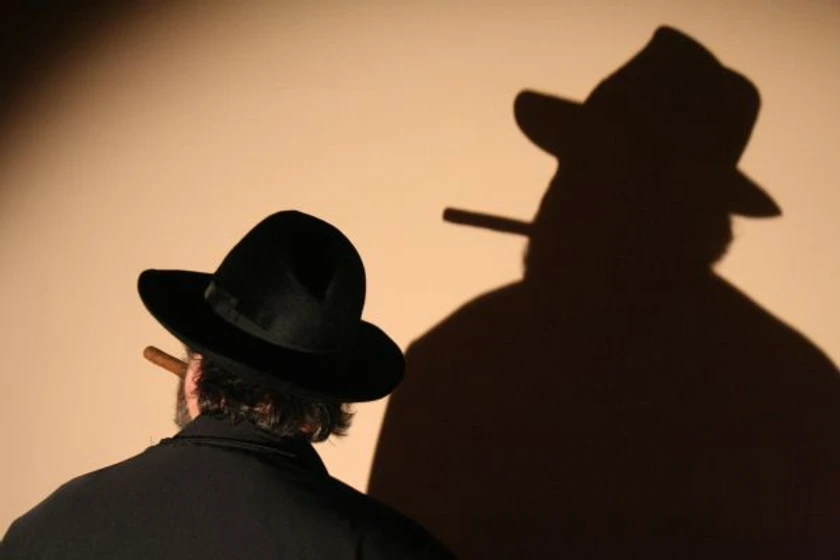 Josep María Pou en mascaras-2009