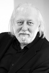 photo of person László Krasznahorkai