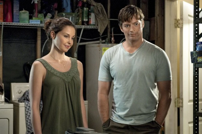 Ashley Judd y Harry Connick Jr. en la-gran-aventura-de-winter-el-delfin