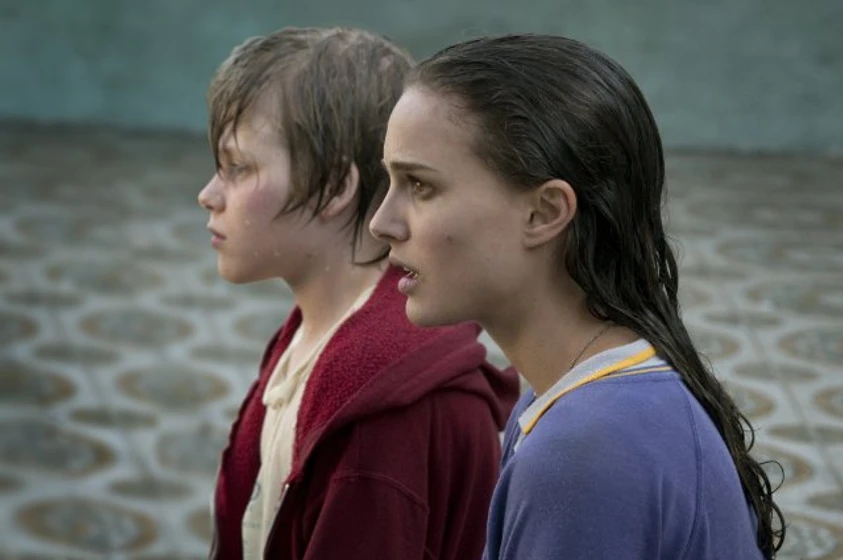 Natalie Portman y Devin Brochu en hesher
