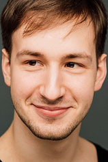 picture of actor Philip Bialowski
