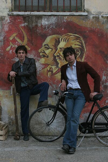 Riccardo Scamarcio en Mi hermano es hijo único
