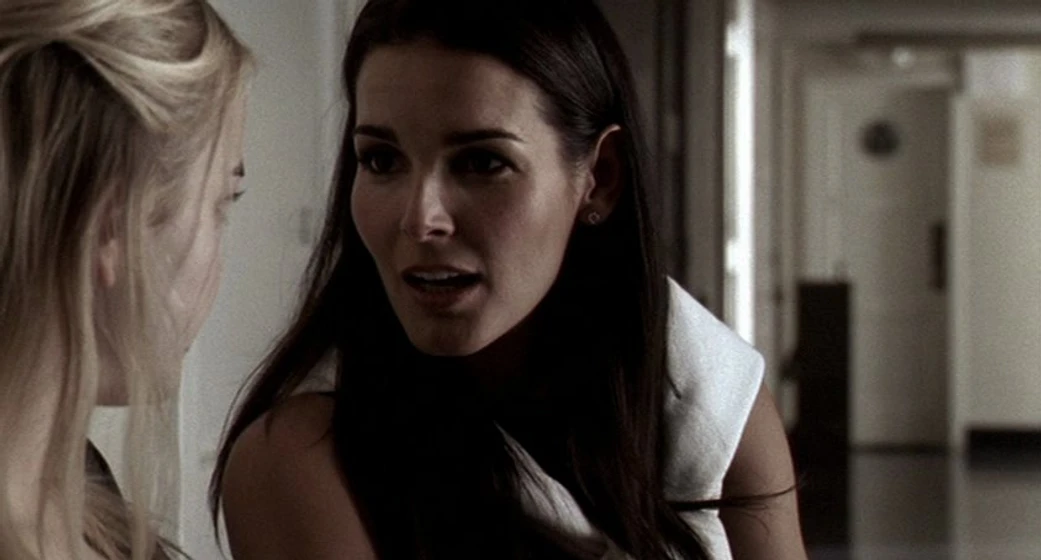 Angie Harmon en ultima-sospecha-2-la-casa-de-cristal