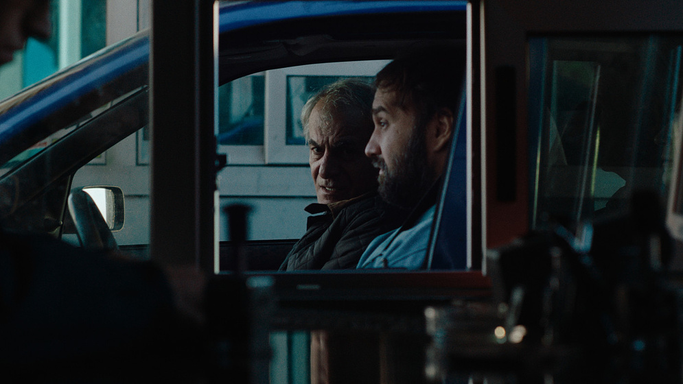 Izudin Bajrovic y Filip Đurić en How come it's all Green Out Here?