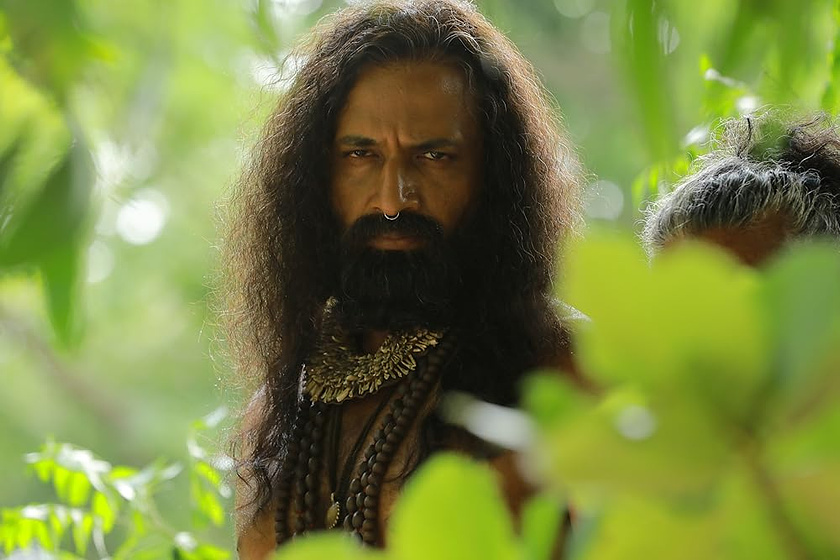 Kishore en ponniyin-selvan-part-i