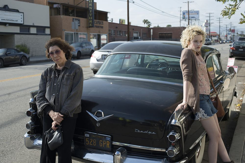Lily Tomlin y Julia Garner en Grandma