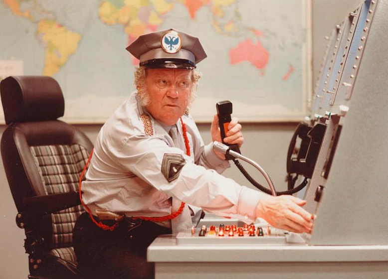 Karl Stegger en the-olsen-gang-outta-sight