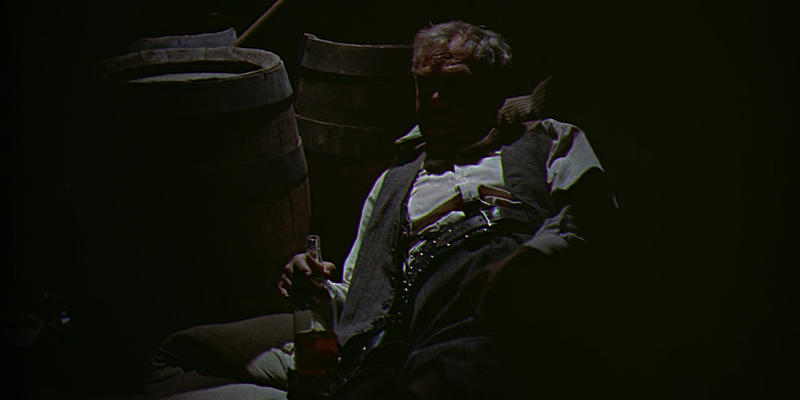 Thomas Mitchell en Honor y Venganza