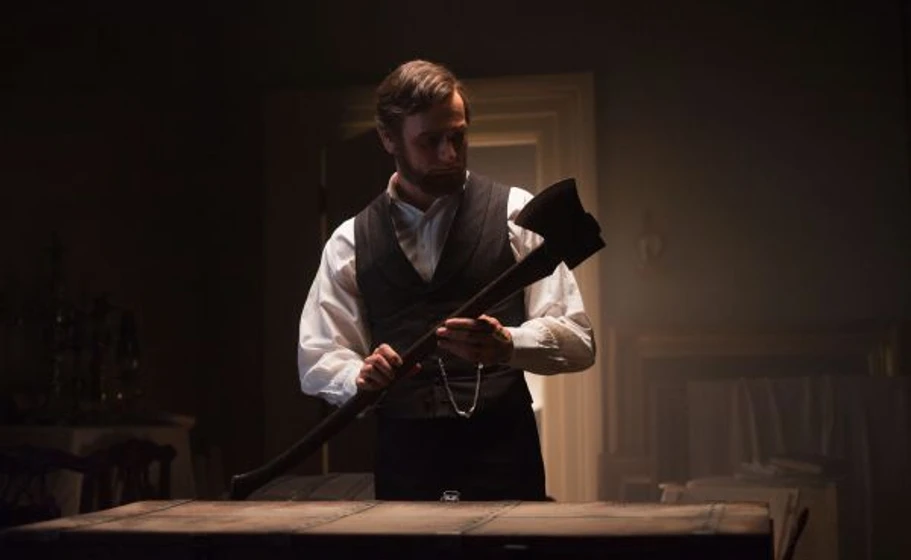 Benjamin Walker en abraham-lincoln-cazador-de-vampiros