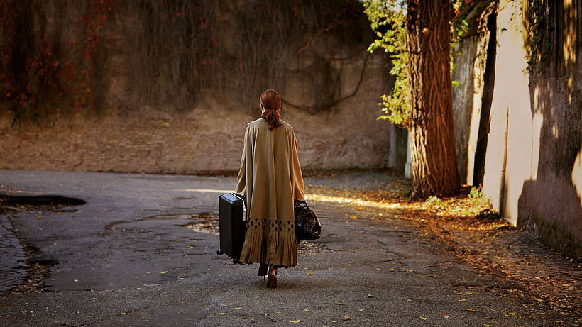 Imagen de The staggering girl