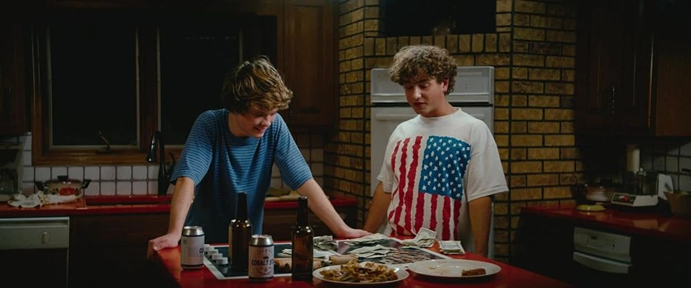 Gabriel LaBelle y Conor Sherry en el-ambigu