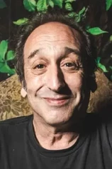 photo of person Jeremy Hotz