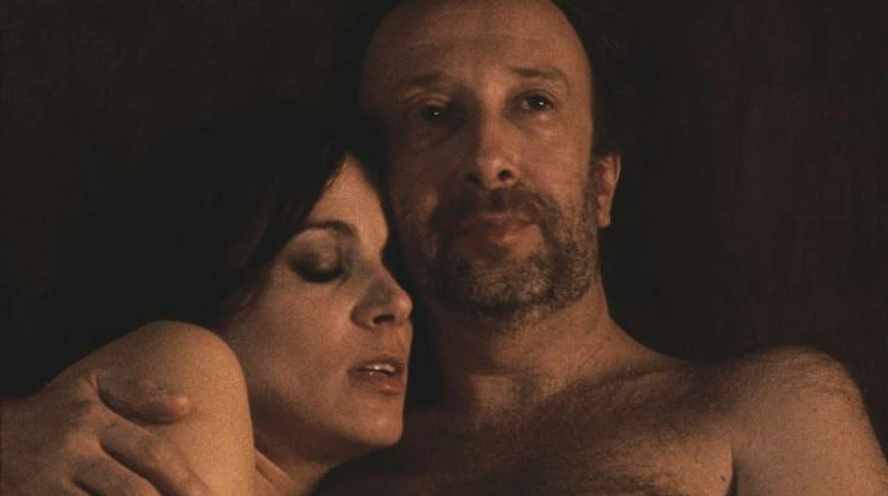Eduardo Blanco y María Marull en naranjo-en-flor
