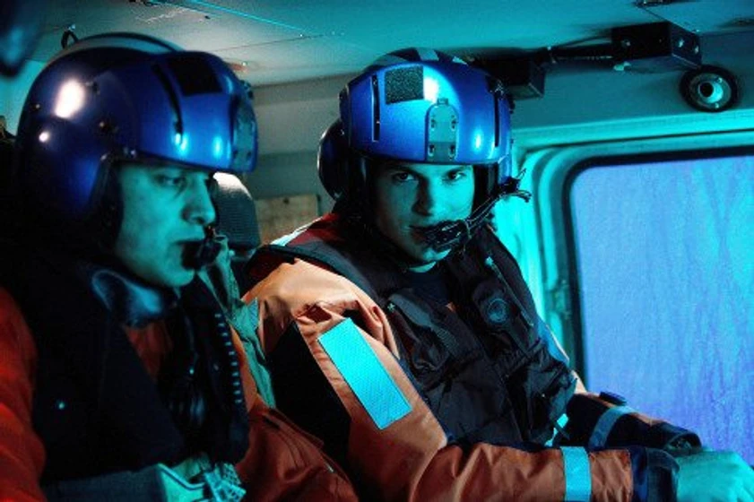 Ashton Kutcher en guardianes-de-altamar
