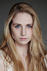 picture of actor Niamh Algar