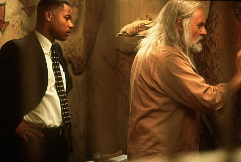 Anthony Hopkins y Cuba Gooding Jr. en Instinto