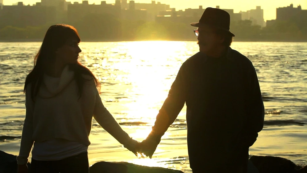 Juan Pinzás y Lindsey Ireland en new-york-shadows-sombras-de-nueva-york