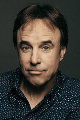 photo of person Kevin Nealon