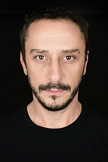 picture of actor Hakan Karsak