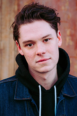 picture of actor Evan Daves