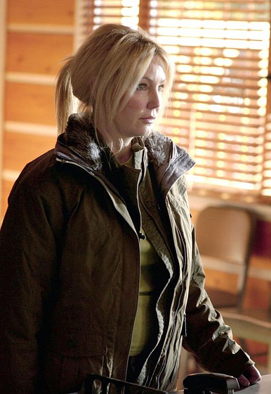 Heather Locklear en Angels Fall