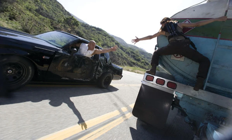 Imagen de Fast and Furious. Aún Más Rápido