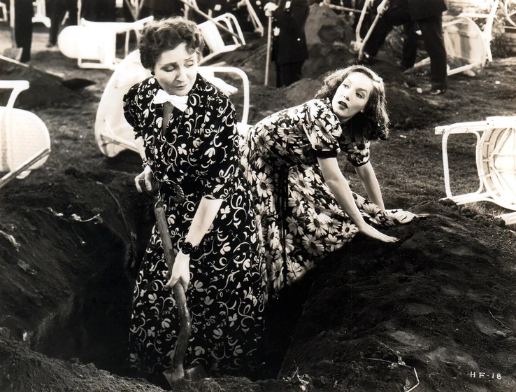 Margaret Dumont y Lupe Velez en pilotos-de-altura