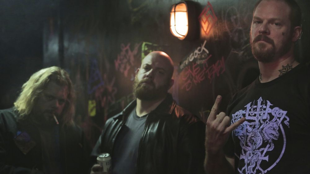 Brent Werzner, Lj Klink y Kasey Brown en Green Room