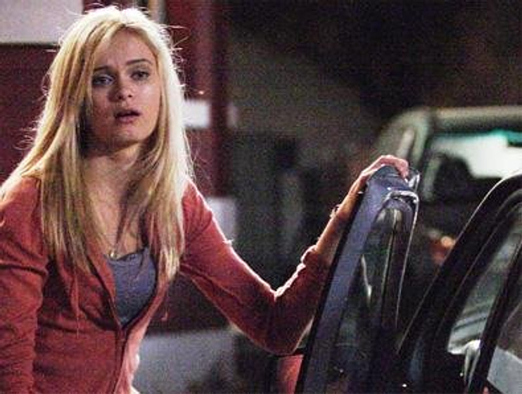 Sara Paxton en Hacia el Abismo